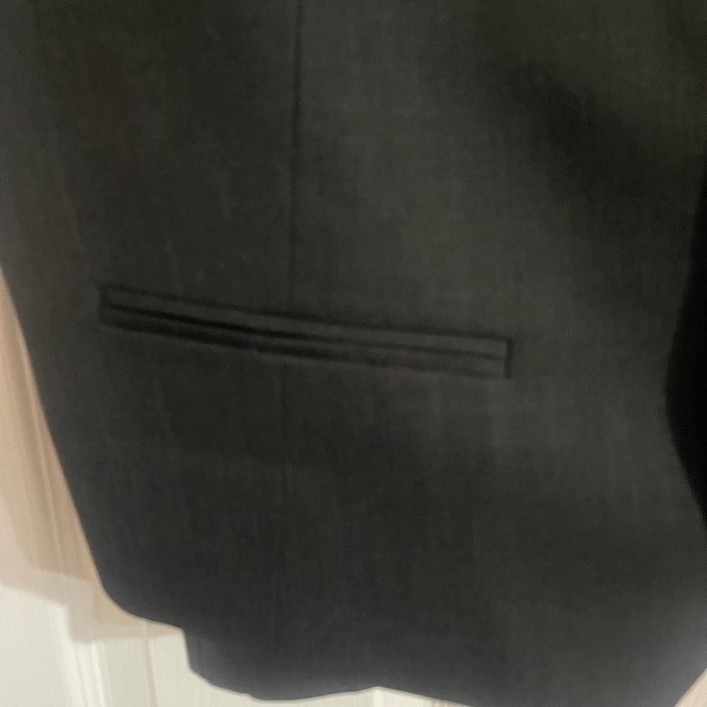 Suit - Picture 12 of 16